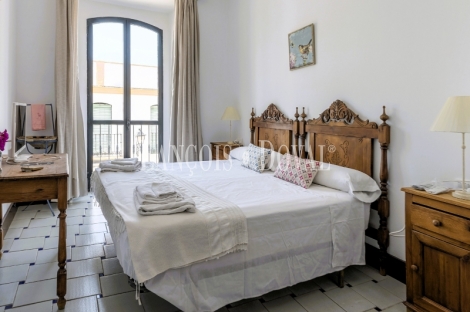 Sevilla. Hotel rural con encanto y restaurante en venta en la Sierra Norte. El Pedroso