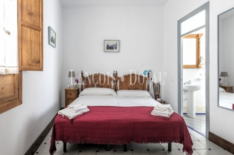 Sevilla. Hotel rural con encanto y restaurante en venta en la Sierra Norte. El Pedroso