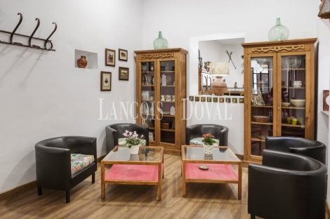 Sevilla. Hotel rural con encanto y restaurante en venta en la Sierra Norte. El Pedroso