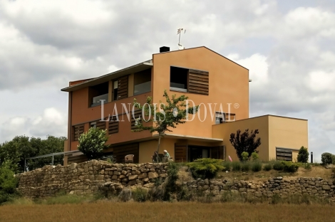 Bierge. Hotel rural con encanto en venta. Somontano. Sierra de Guara Huesca
