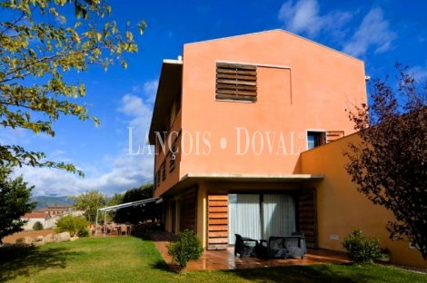 Bierge. Hotel rural con encanto en venta. Somontano. Sierra de Guara Huesca