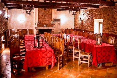 Navalcarnero. Un edificio histórico en venta con restaurante en funcionamiento.