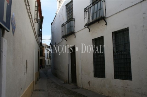 Córdoba Centro Capital Edificio en alquiler 