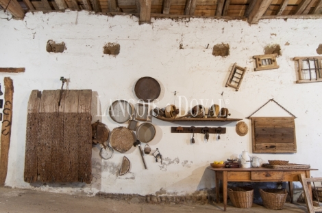 León. Molino histórico del siglo XV en venta con alojamiento rural en Villacelama