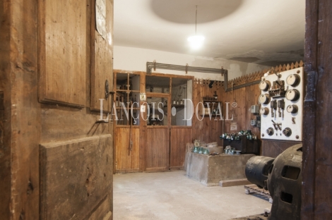 León. Molino histórico del siglo XV en venta con alojamiento rural en Villacelama