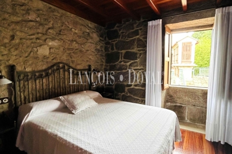 Costoia A Coruña. Venta Casa rural con encanto a cinco minutos de Santiago de Compostela