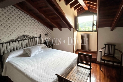 Costoia A Coruña. Venta Casa rural con encanto a cinco minutos de Santiago de Compostela