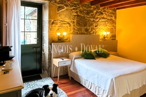 Costoia A Coruña. Venta Casa rural con encanto a cinco minutos de Santiago de Compostela