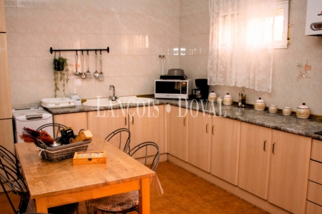  Toledo. Polán. Alojamiento turístico en venta con alta rentabilidad junto a Puy du Fou España