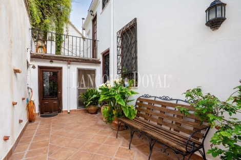Granada. El Realejo. Venta Exclusivo Carmen histórico con vistas a la Alhambra 
