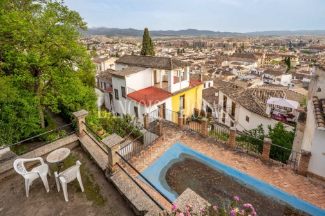 Granada. El Realejo. Venta Exclusivo Carmen histórico con vistas a la Alhambra 