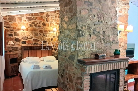 Cáceres. Complejo turístico rural en venta. Valencia de Alcántara. 
