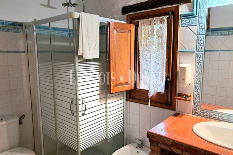 Cáceres. Complejo turístico rural en venta. Valencia de Alcántara. 