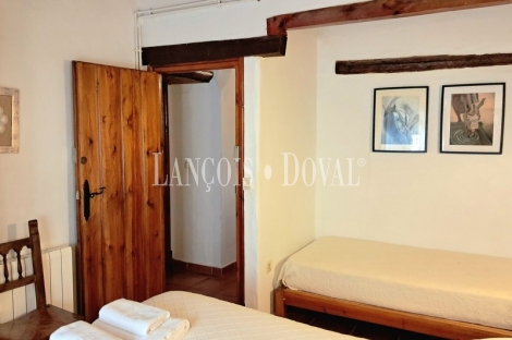 Cáceres. Complejo turístico rural en venta. Valencia de Alcántara. 