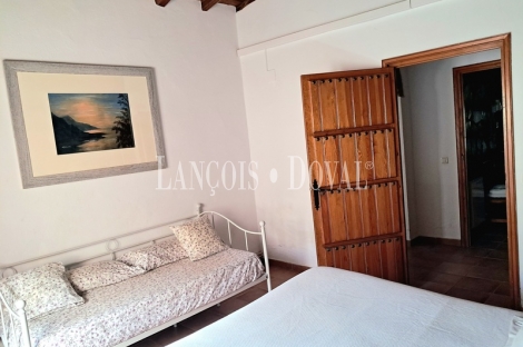 Cáceres. Complejo turístico rural en venta. Valencia de Alcántara. 
