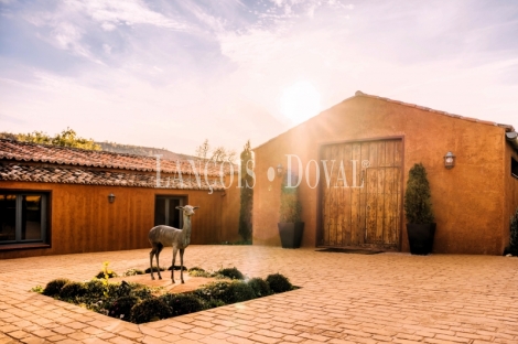 Finca y casa de campo en venta en Guadalajara con licencia hotelera