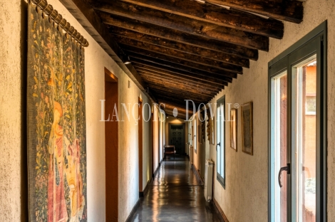 Finca y casa de campo en venta en Guadalajara con licencia hotelera
