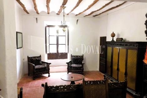 Finca olivar y cortijo en venta en La Sierra del Segura. Jaén. 
