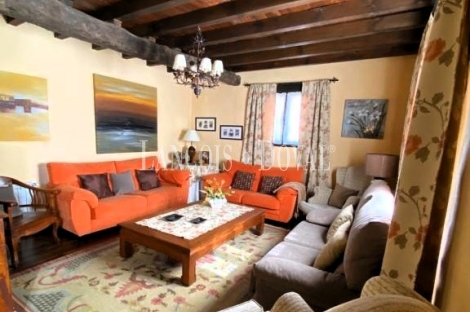 Casa rural en venta en Palencia: una oportunidad turística en un entorno de naturaleza, patrimonio y tradición