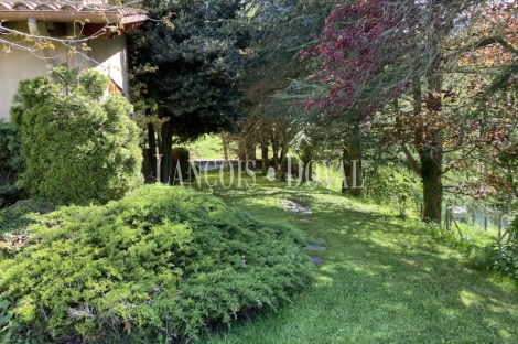 Chalet de montaña en venta en el Ripollès: una propiedad singular con espectaculares vistas y máxima privacidad