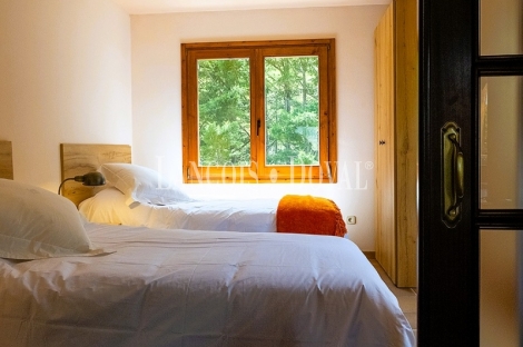 Chalet de montaña en venta en el Ripollès: una propiedad singular con espectaculares vistas y máxima privacidad