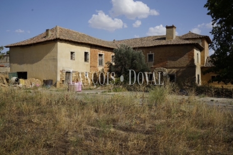Casa palacio del siglo XVIII en venta en Villavicencio de los Caballeros, Valladolid
