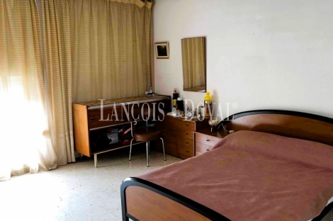 Restaurante en venta con vivienda en Villacedré, León: negocio de hostelería equipado y listo para continuar la actividad