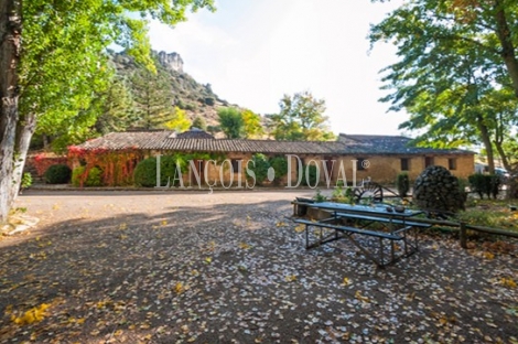 Antiguo molino en venta en Guadalajara: albergue rural con encanto, historia y amplios espacios para el ocio y los eventos