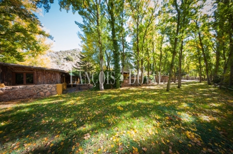 Antiguo molino en venta en Guadalajara: albergue rural con encanto, historia y amplios espacios para el ocio y los eventos
