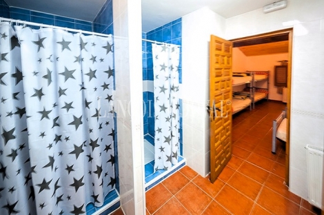 Antiguo molino en venta en Guadalajara: albergue rural con encanto, historia y amplios espacios para el ocio y los eventos
