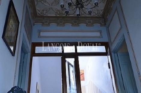 Cáceres. Hostal con encanto en venta.