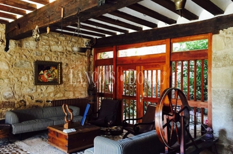 Soria. Casa rural en venta o alquiler. Antigua posada real