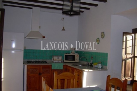 Las Navas. Córdoba Cortijo y molino en Venta.