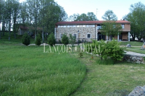 Navasfrias. Salamanca Hotel rural en venta