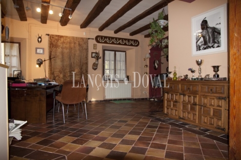 Simancas. Valladolid Finca y casa señorial en venta