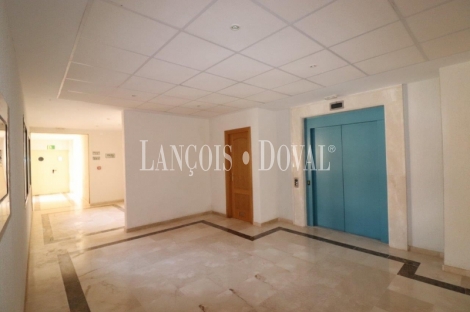 Senior Resort en venta a estrenar. Málaga. Conjunto residencial 64 apartamentos. 