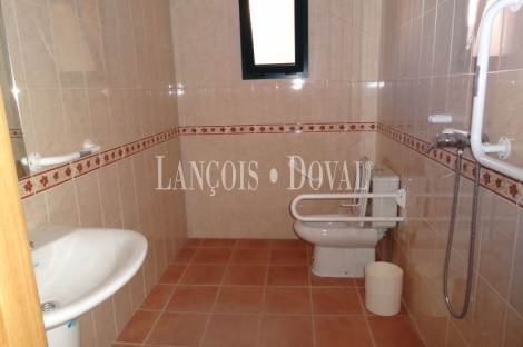 Senior Resort en venta a estrenar. Málaga. Conjunto residencial 64 apartamentos. 