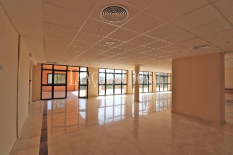 Senior Resort en venta a estrenar. Málaga. Conjunto residencial 64 apartamentos. 