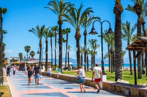 Torremolinos. Hotel en venta con proyecto ampliación 98 hab. Excelente situación.