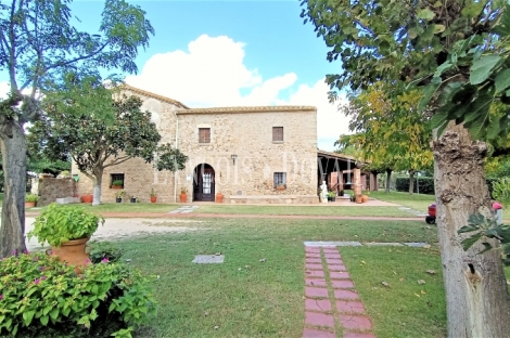 Masia histórica en venta junto a la Costa Brava. Llagostera. Girona