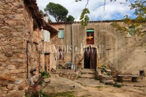 Gerona. Venta masía y finca forestal con aprovechamiento del corcho