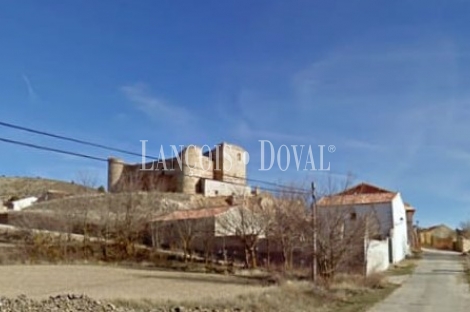 Castillo en venta. Guadalajara. Propiedades históricas en Castilla La Mancha.