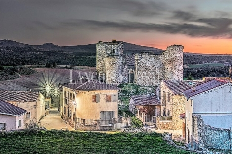 Castillo en venta. Guadalajara. Propiedades históricas en Castilla La Mancha.