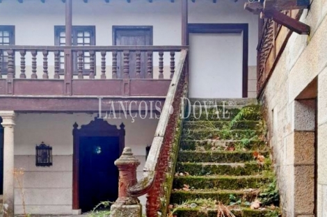 Lugo. Pazo en venta en Pantón. Ribeira Sacra Lucense. Ideal hotel rural.