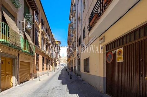 Granada. Edificio en venta. Oportunidad de inversión en centro histórico.