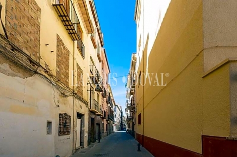 Granada. Edificio en venta. Oportunidad de inversión en centro histórico.