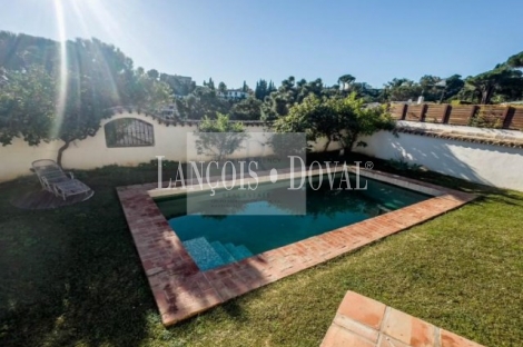 El Madroñal, Benahavís. Villa de lujo en venta con excelentes vistas al mar