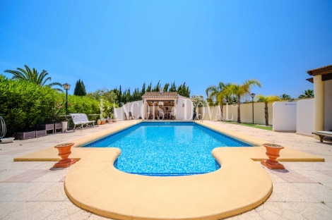 Finca en venta Jávea Montgo Valls.
