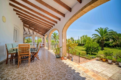 Finca en venta Jávea Montgo Valls.