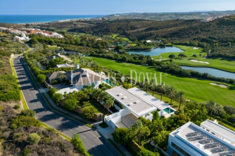 Golf Finca Cortesín. Lujosa villa de  diseño en venta. Casares. Costa del Sol